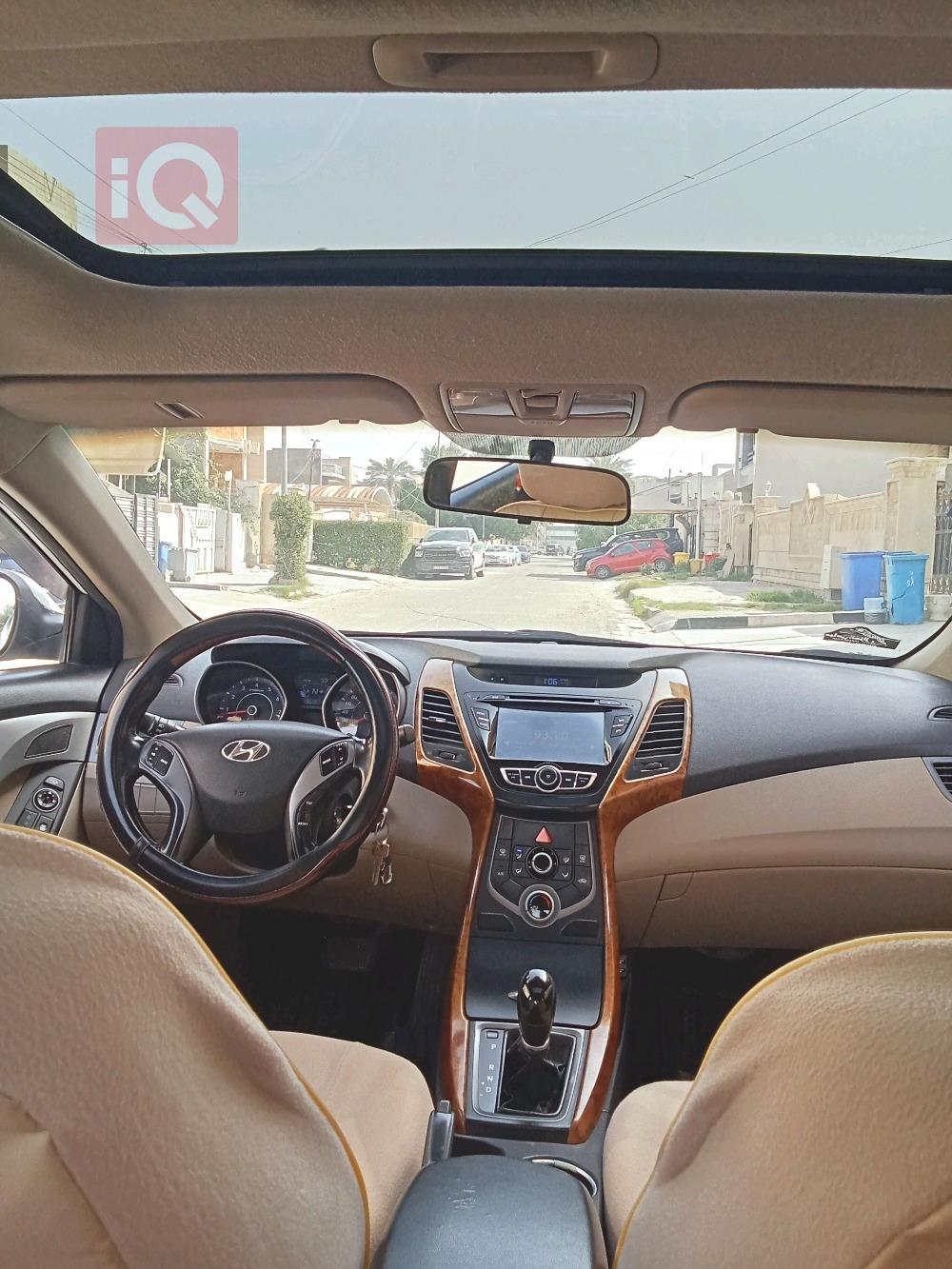 هيونداي النترا